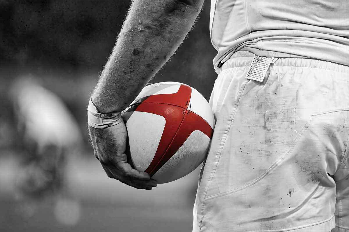 Rugby player holding a ball